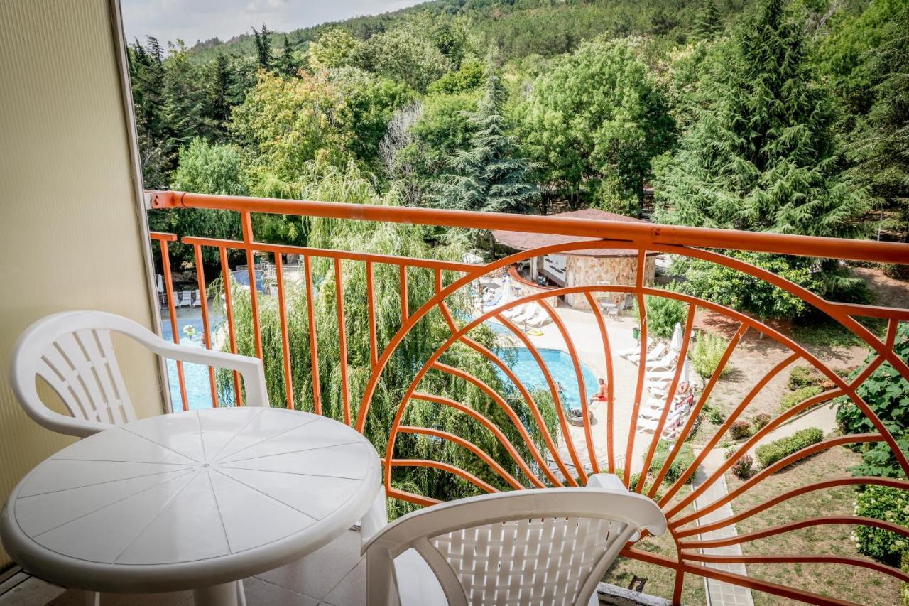 Vita Park Hotel & Aqua Park 알베나 외부 사진
