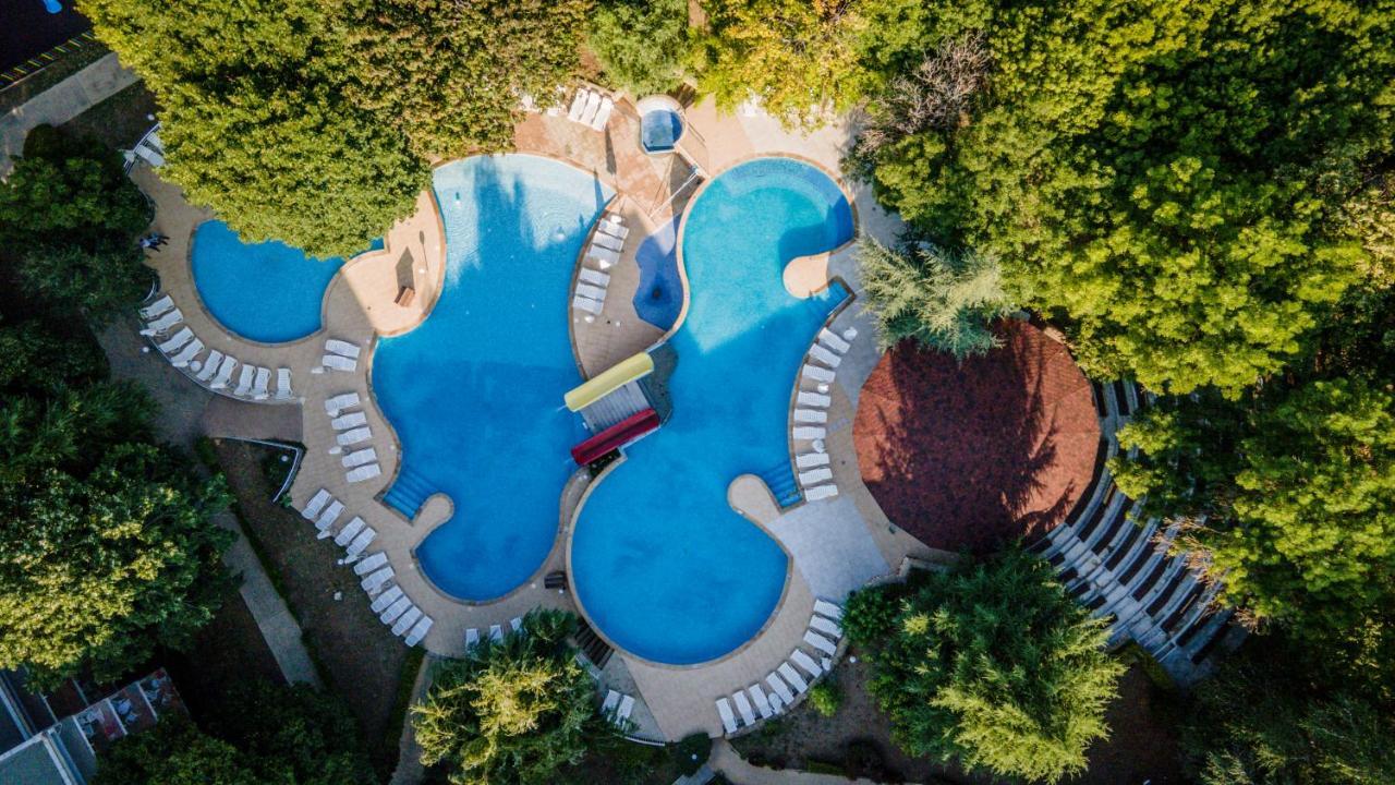 Vita Park Hotel & Aqua Park 알베나 외부 사진