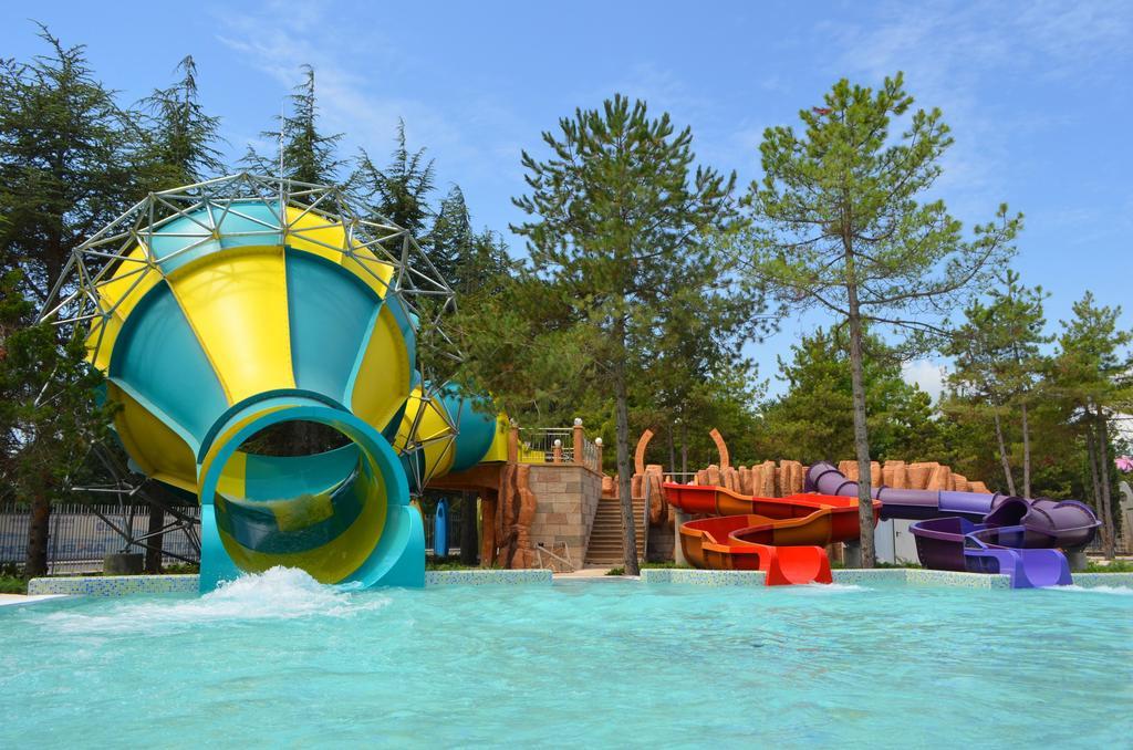 Vita Park Hotel & Aqua Park 알베나 외부 사진